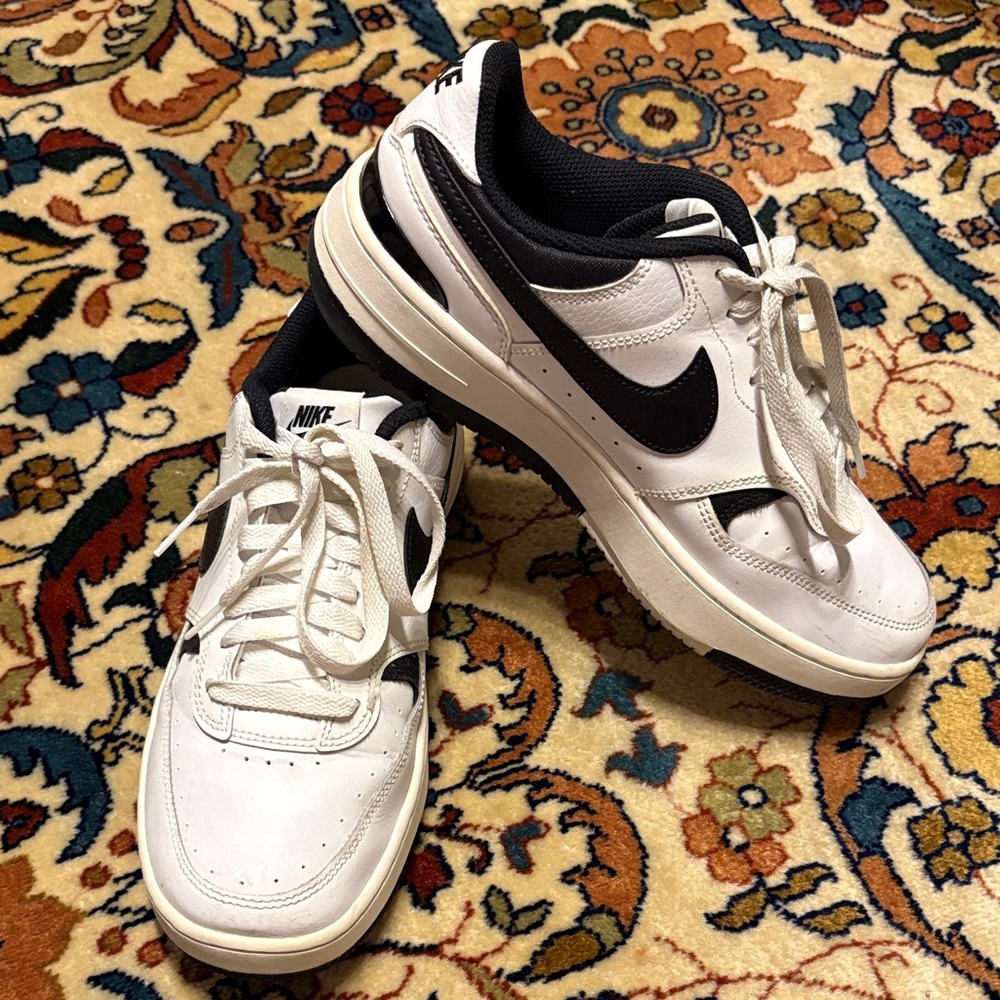 Nike Gamma Force White and Black Low-Top Sneakers with Black Swoosh